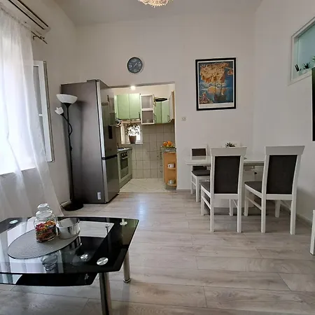Apartamento Daki's Place