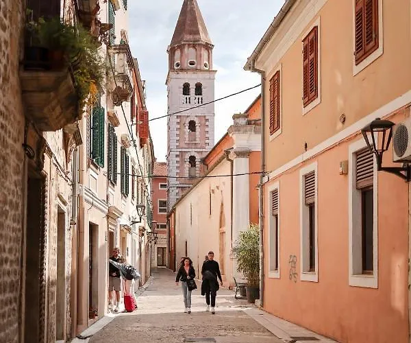 Daki's Place Apartman Zára