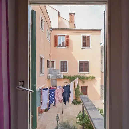 Apartment Daki's Place Zadar