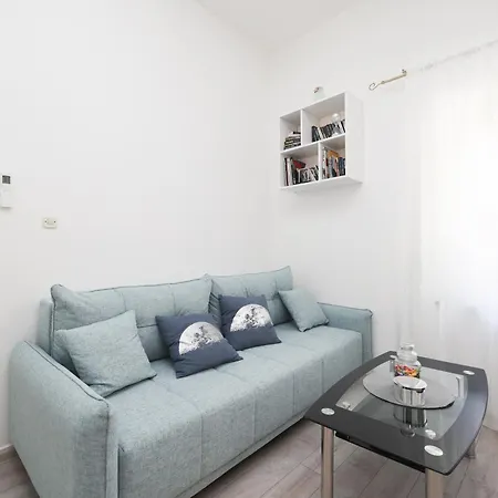Apartment Daki's Place Zadar