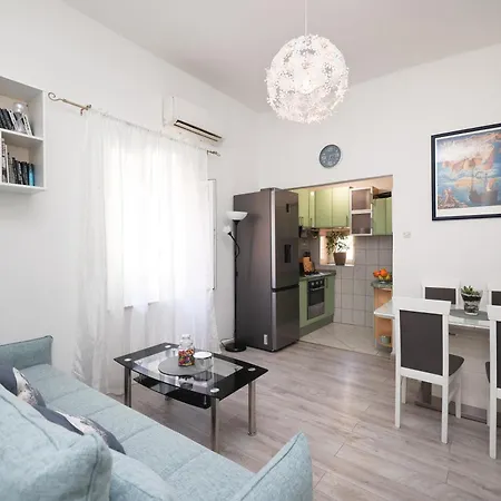 Apartmán Daki's Place *