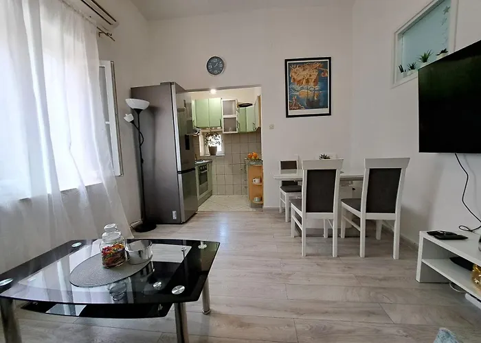 דירה Daki's Place